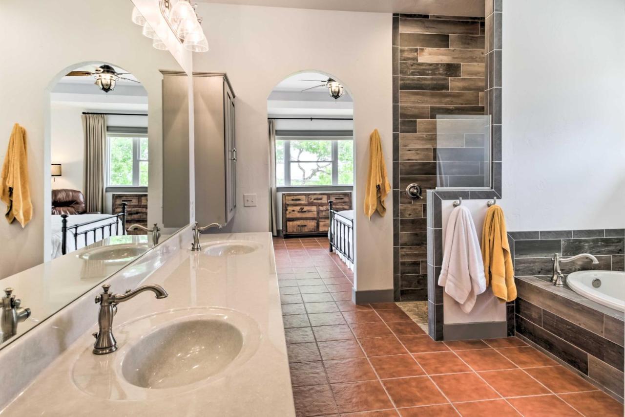 Willa Ladera Wimberley Estate On 13 Acres With Hot Tub Zewnętrze zdjęcie